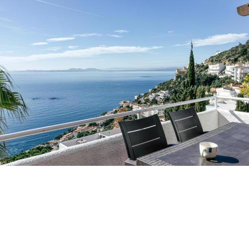Roses House to the Sea Villa 7