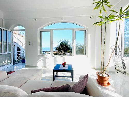 Roumatsali home - Hidden 2BR historical gem