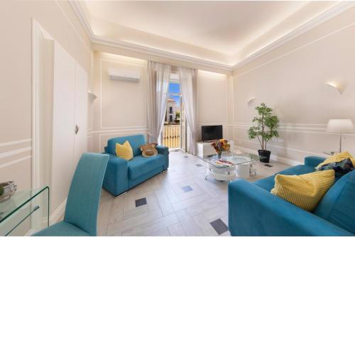 Royal Blue Suite
