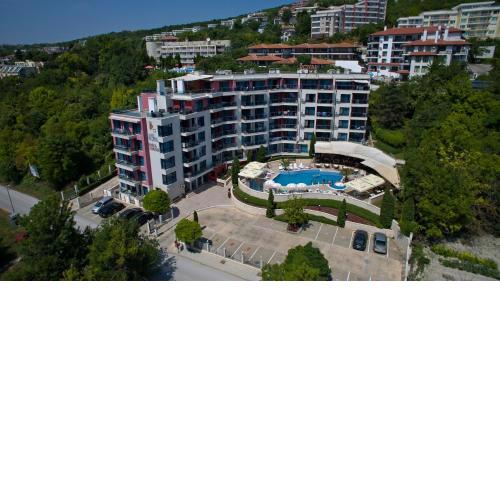 Royal Cove ApartHotel - Self-catering