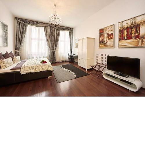 Royal Home