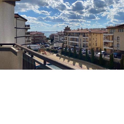 Royal Palm Studio with Seaview