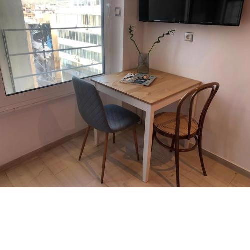 Royal Red suite No2 PIRAEUS PORT