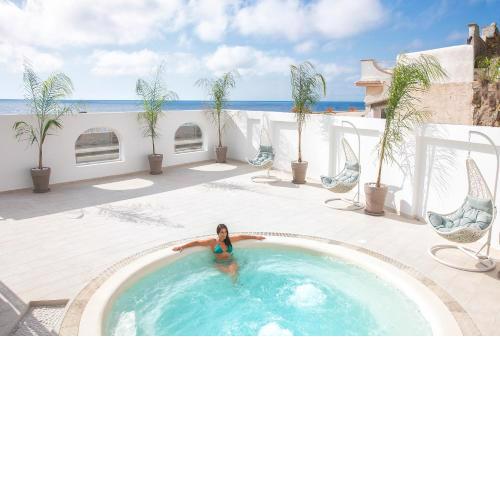 Royal Sunset Hotel
