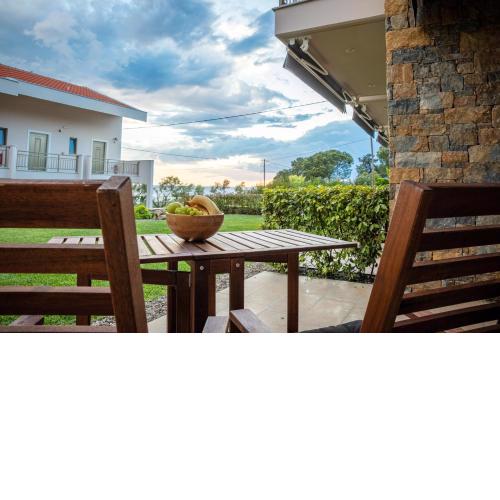 Royalty Suites Seaside