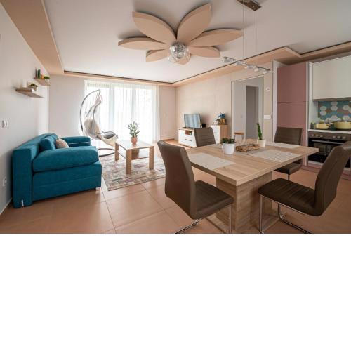 ROZÉ BLUE DESIGN APARTMENTS