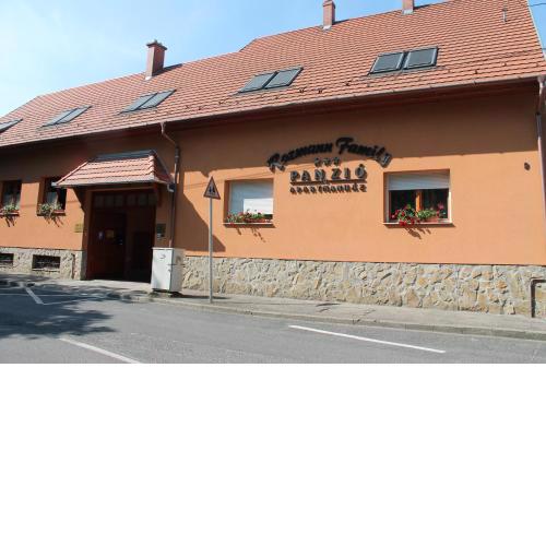 Rozmann Family Panzió & Apartmanhaz