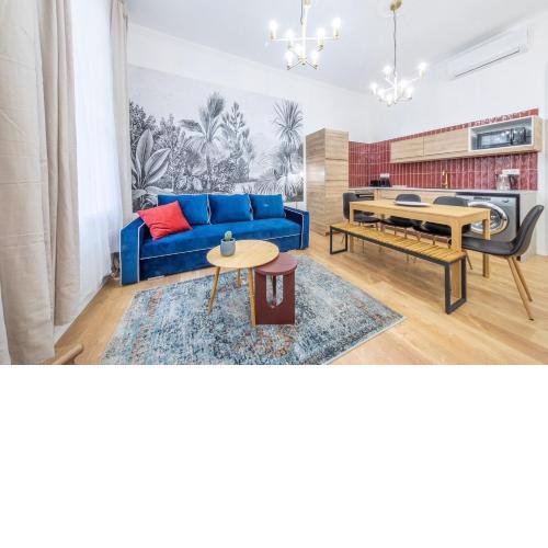 Ruby Deluxe Suite