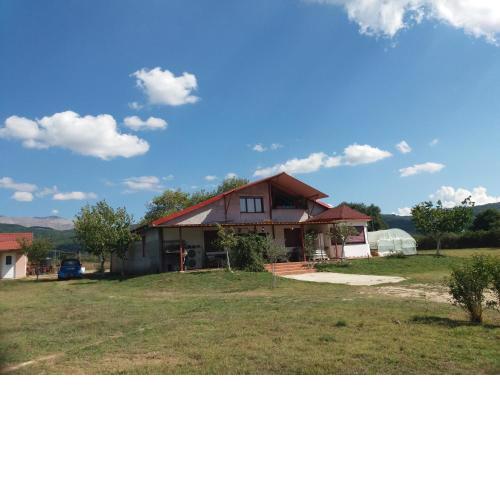 Rural hοuse