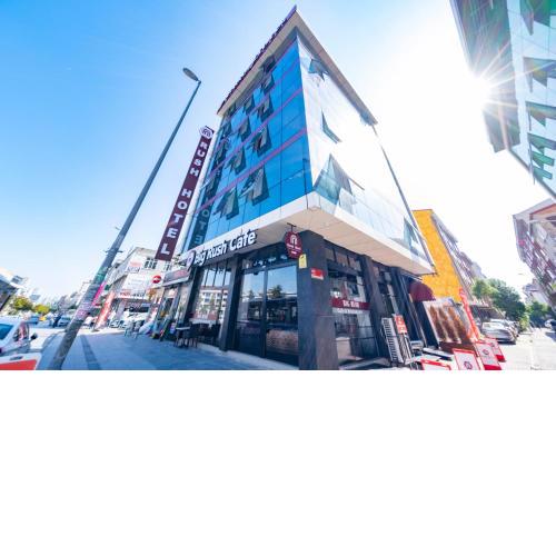 RUSH HOTEL İSTANBUL