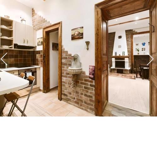 Rustic apartman in the Jewish Quarter
