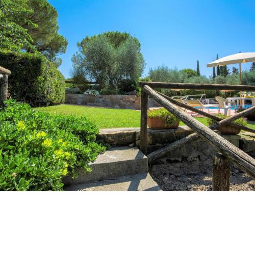 Rustic Apartment in Castelfiorentino with Swimming Pool