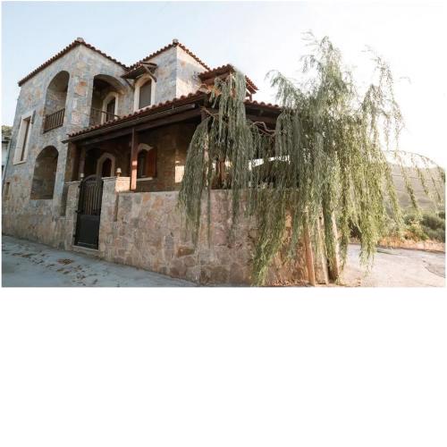 Rustic Stone Home, Milopotamos, Rethymno