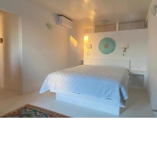 Rustic Stone House in the Heart of Folegandros