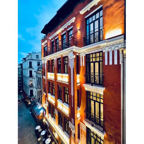 RUZ Hotels