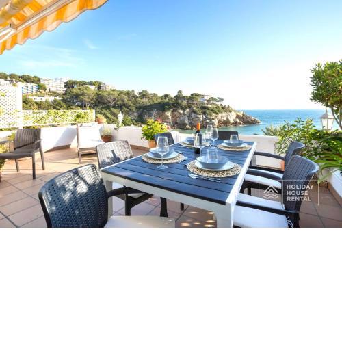 S01 House in a cliff AWESOME VEW