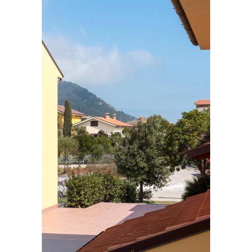 S305 - Sirolo, deliziosa villetta con portico