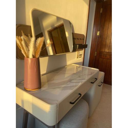 Sabina 2br penthouse