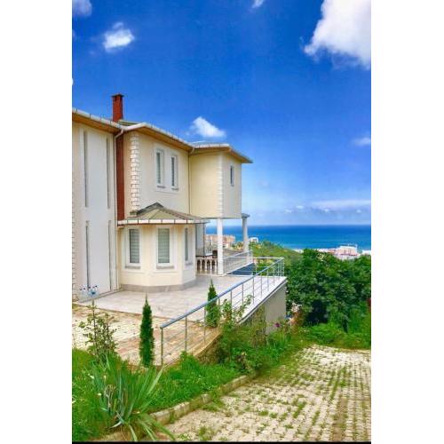 Sadik Villa (Sea View 4 Bedrooms and 4 Bathrooms)