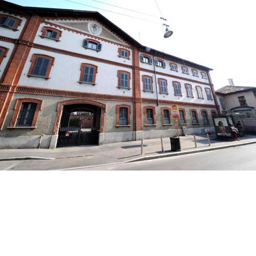 Sage House - Carozzi Apartments