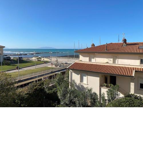 SAGGI - 3 posti letto sul mare con posto auto