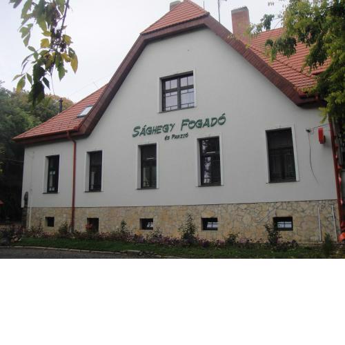 Sághegy Fogadó és Panzió