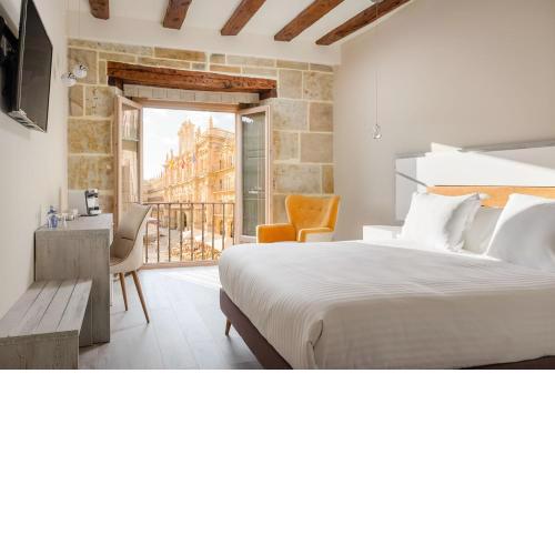 Salamanca Luxury Plaza