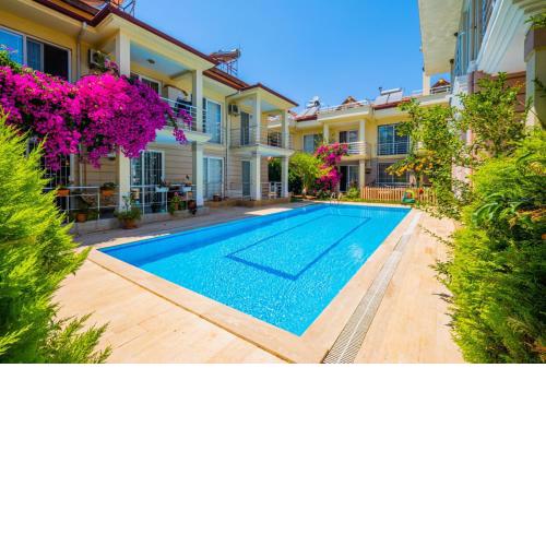 Salazzo Çalış Beach Villa