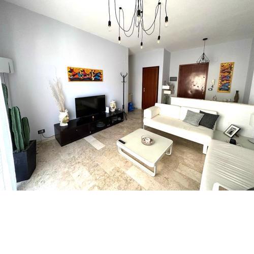 Sambatra home