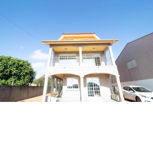 Samil, Vigo, chalet con finca