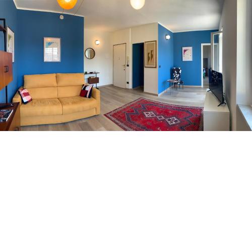 San Donato District Colourful Apartment