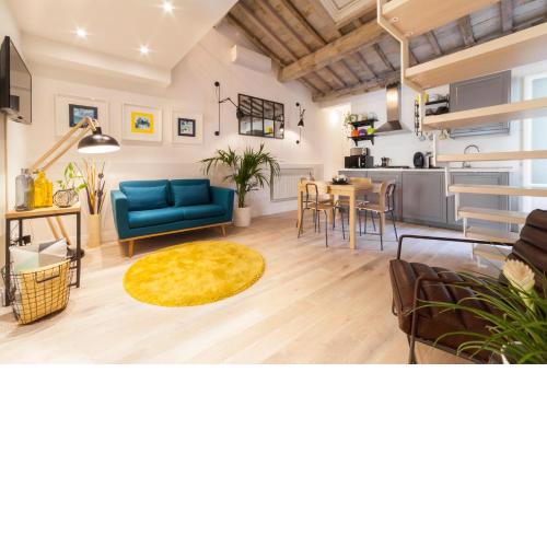 San Lorenzo with private terrace