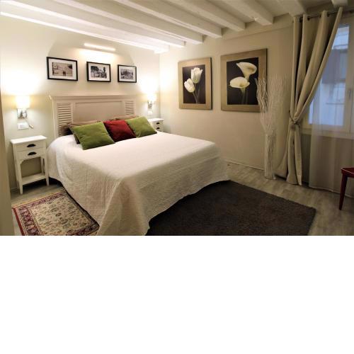 San Marco Fenice 3bdr 2bth apartment (M0270424989)