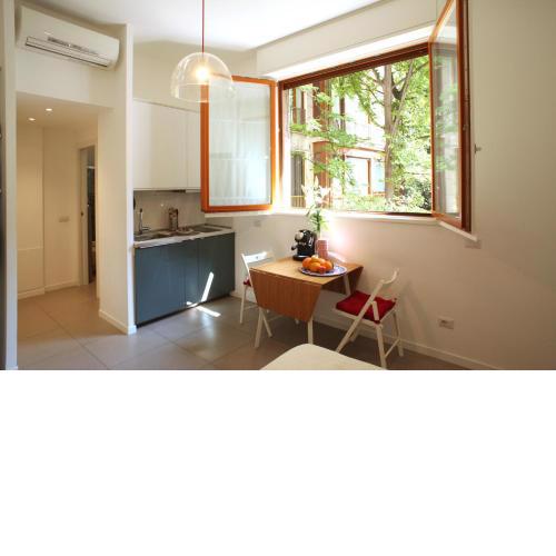 San Martino House: bright and central!