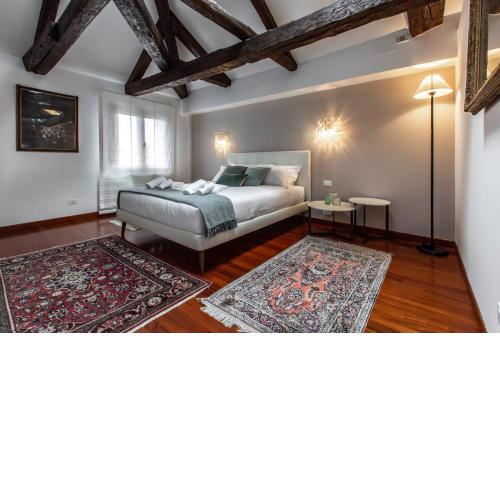 San Pantalon Luxury Penthouse R&R