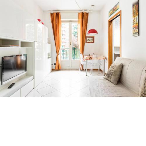 San Siro Stadium Garden Flat