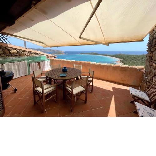 SAN TEODORO PUNTA EST STUPENDO TRILOCALE VISTA MARE