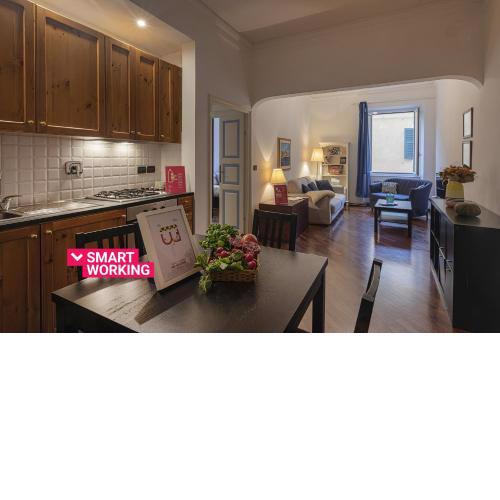 Santa Chiara Apartment by Wonderful Italy