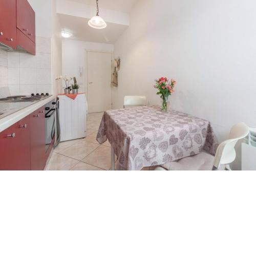 Santa Croce Apartment