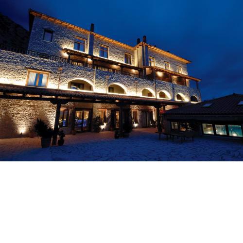Santa Marina Arachova Resort & Spa