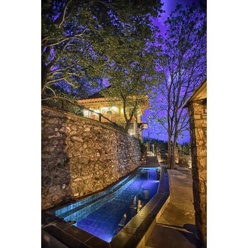 Santa Marina Guesthouse