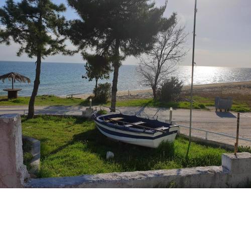 Santa Nera Beach Apartment