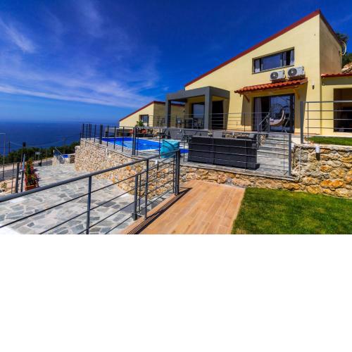 Santakira Villas