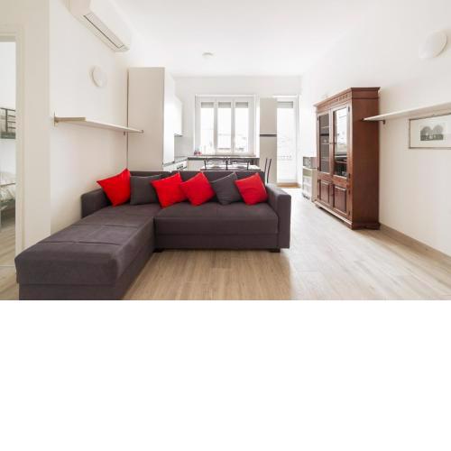 Sant'Ambrogio bright apartment with terrace