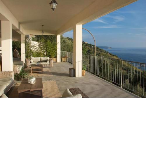 Santo Mercurio Country House