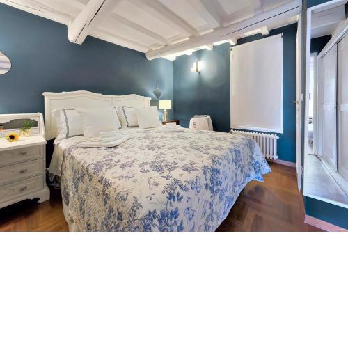Santo Spirito Romantic