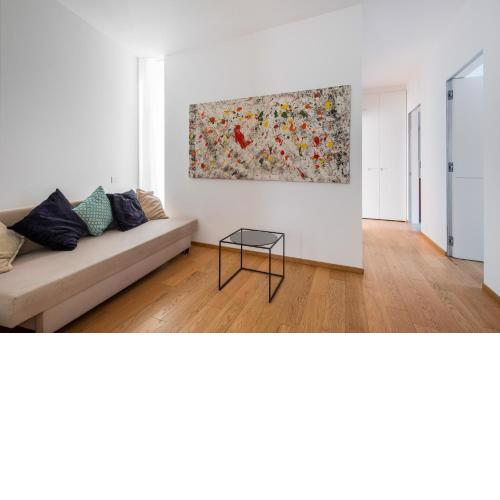 Santo Stefano Design Apartment by Wonderful Italy