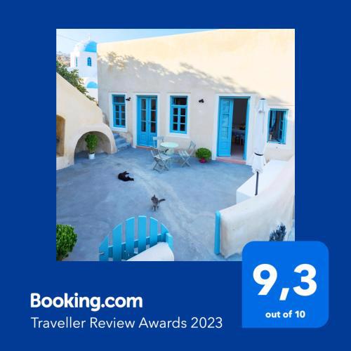 Santorinio Yellow House