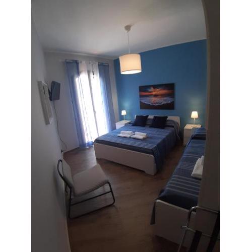 Sarahouse Apartment Giardini Naxos