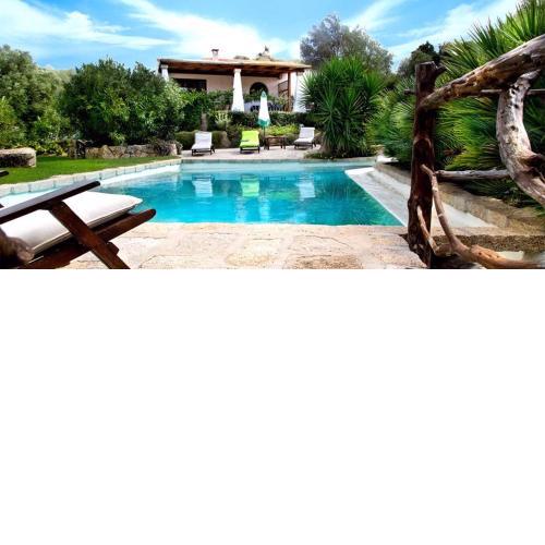Sardinia Family Villas - Villa Gaia with private pool in the countryside